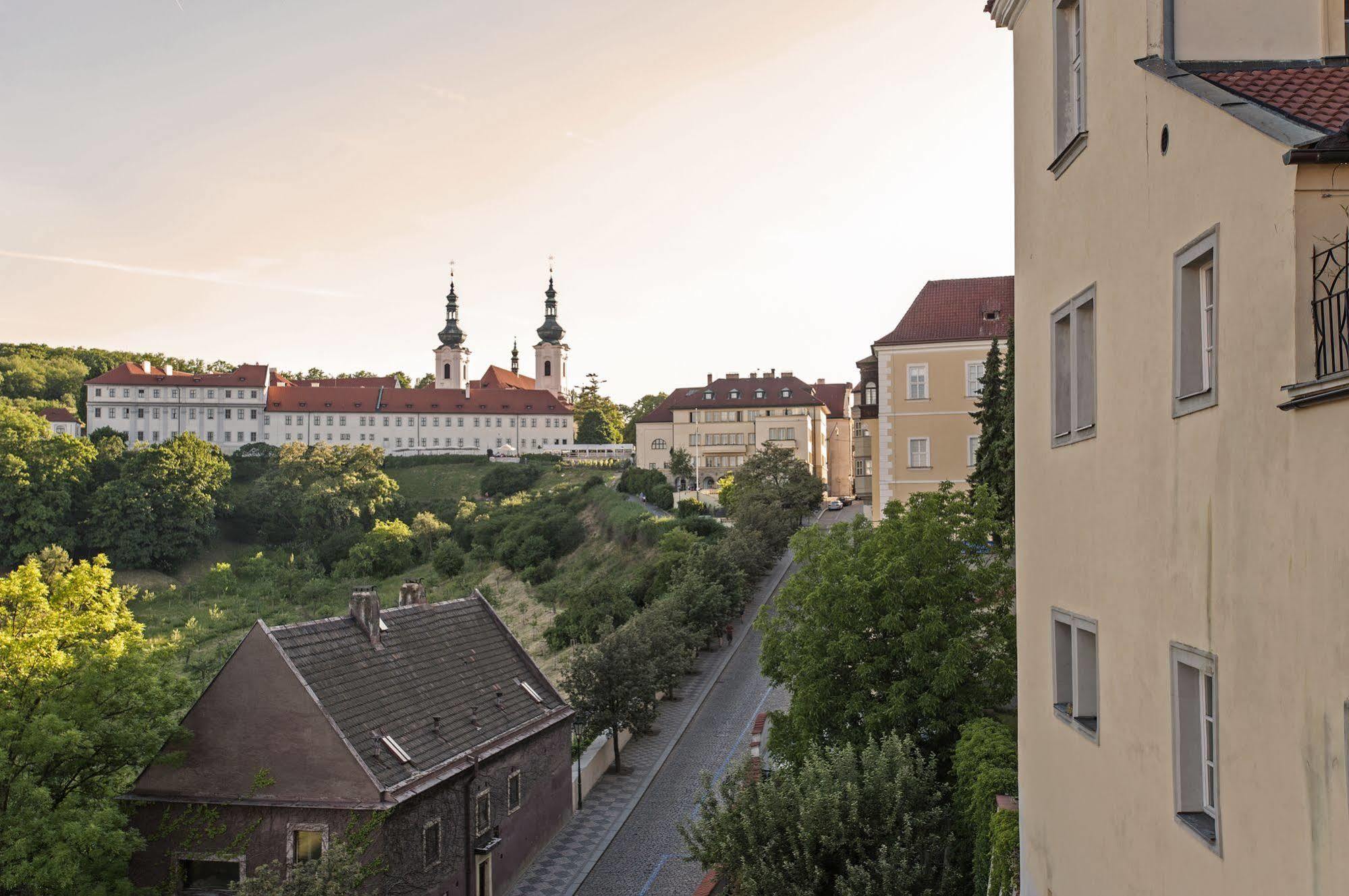 Domus Henrici 4* Praag