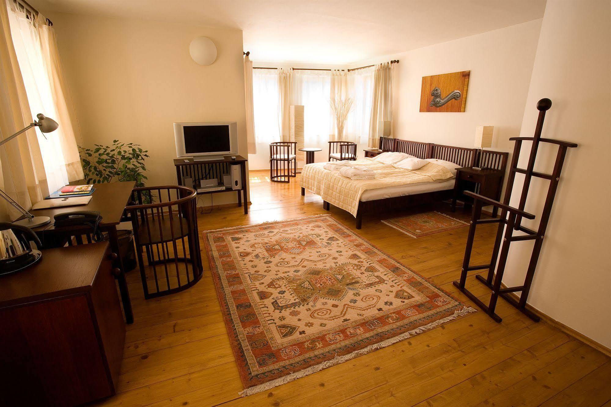 Domus Henrici 4* Praha